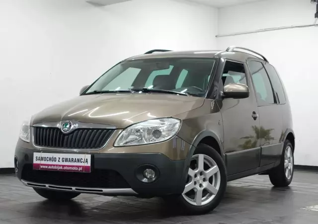 SKODA Roomster 1.2 TSI Scout