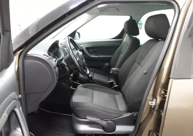 SKODA Roomster 1.2 TSI Scout