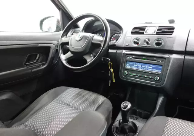 SKODA Roomster 1.2 TSI Scout