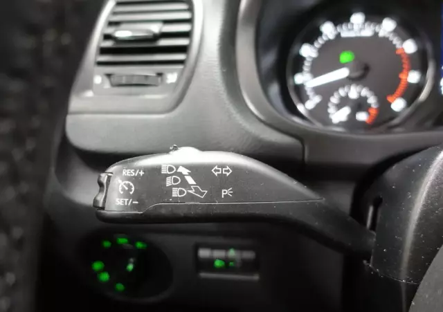 SKODA Roomster 1.2 TSI Scout