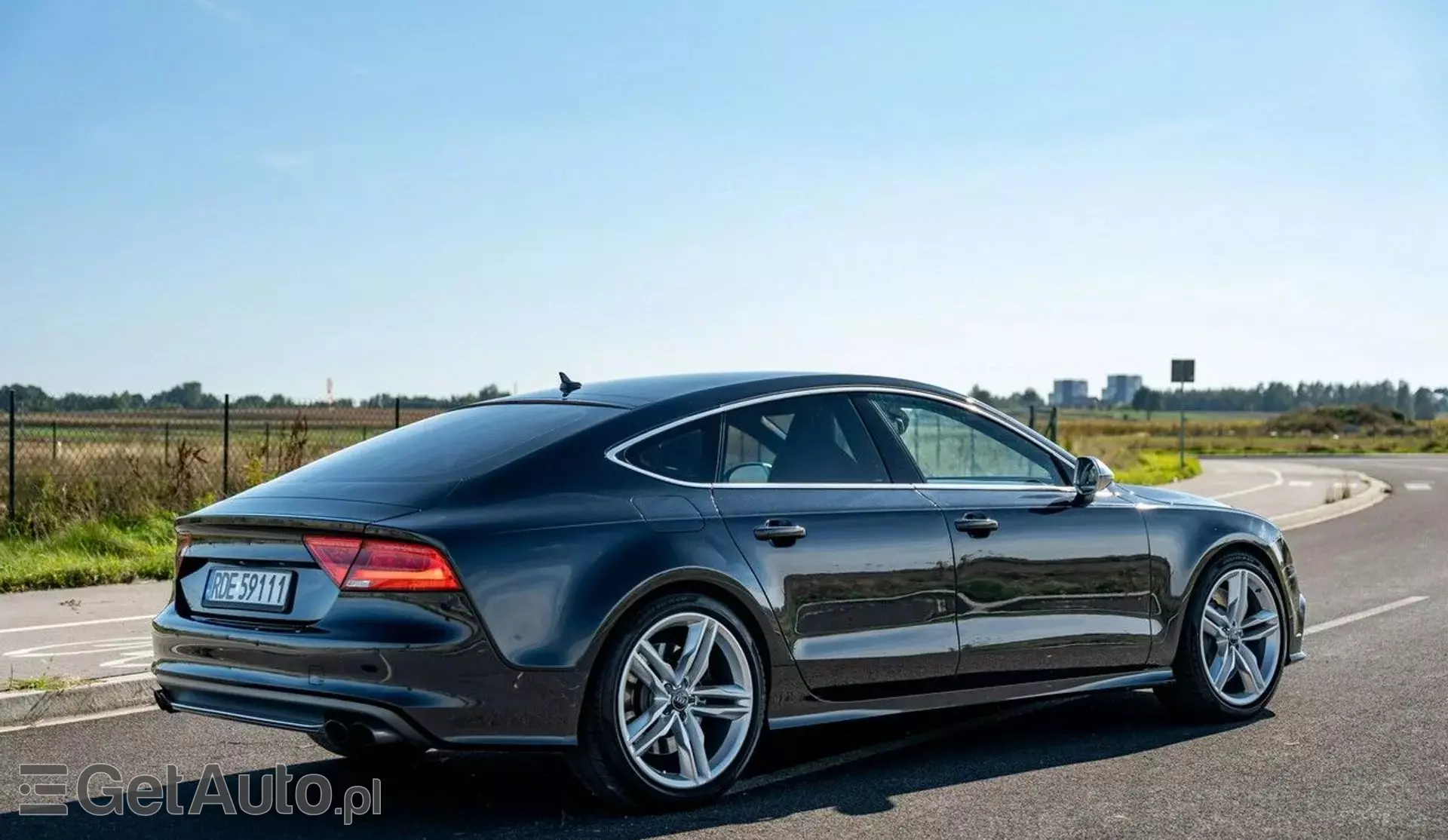 AUDI S7 