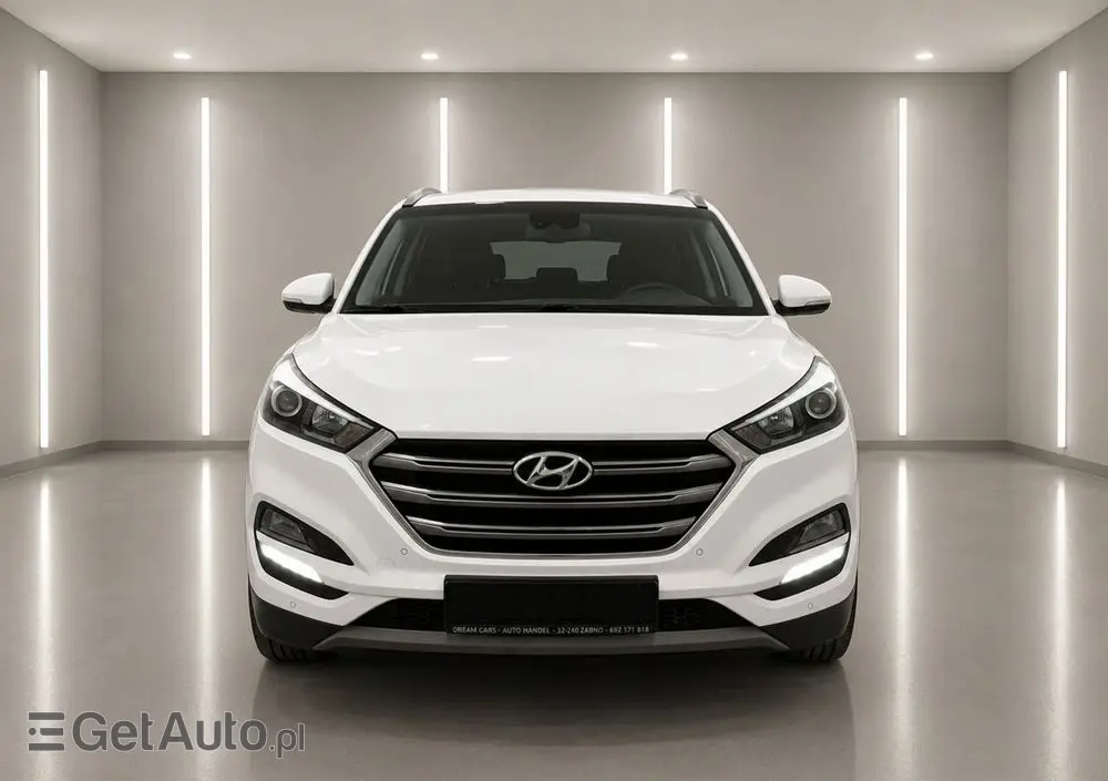 HYUNDAI Tucson 