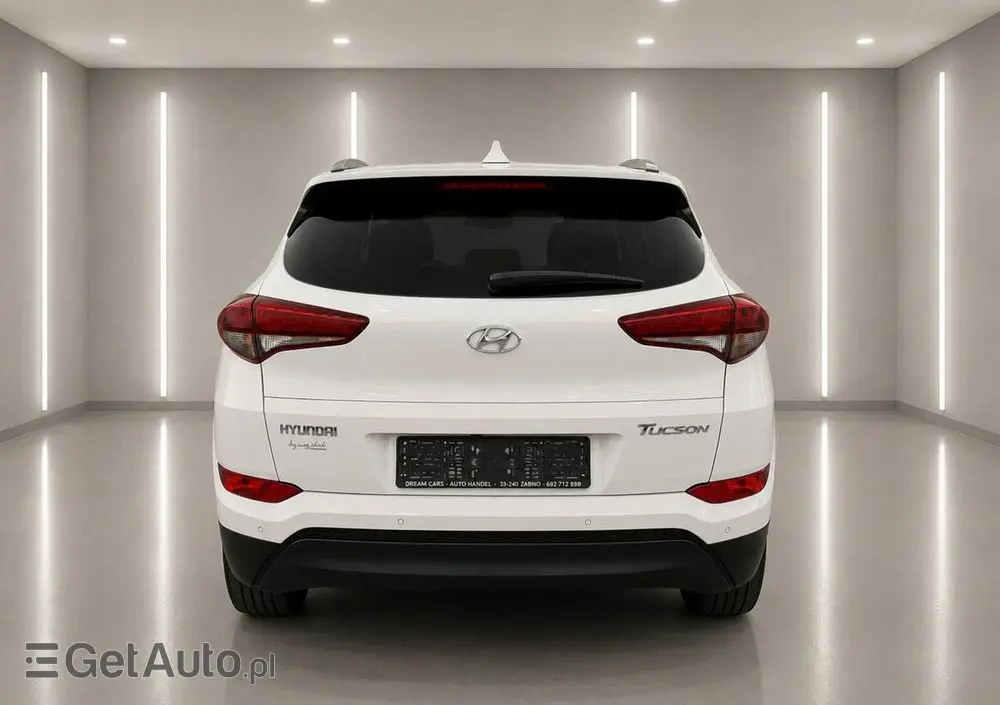 HYUNDAI Tucson 