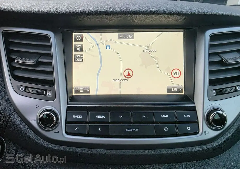 HYUNDAI Tucson 