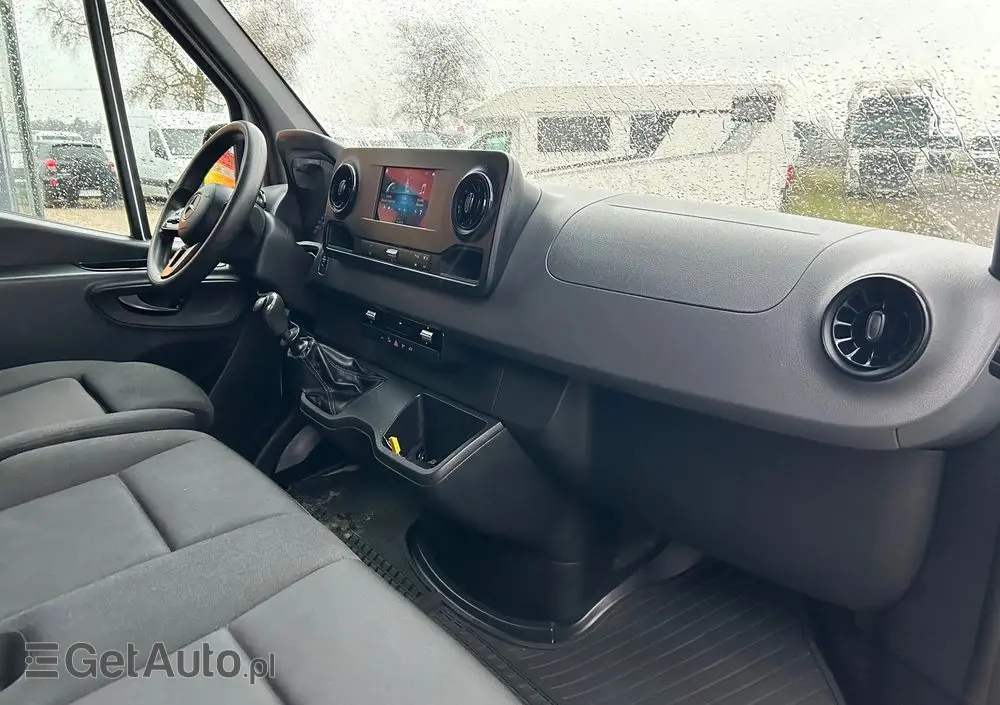 MERCEDES-BENZ Sprinter 214 