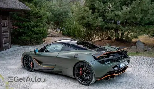 MCLAREN 720S 