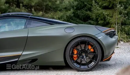 MCLAREN 720S 
