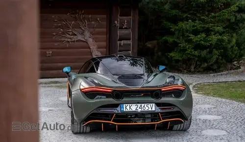MCLAREN 720S 