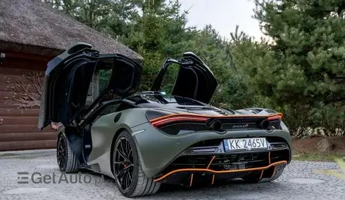 MCLAREN 720S 