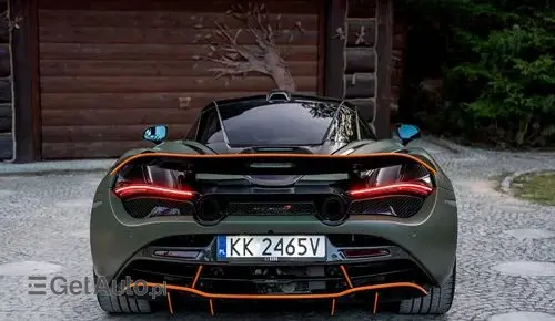 MCLAREN 720S 