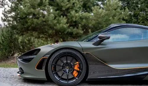 MCLAREN 720S 