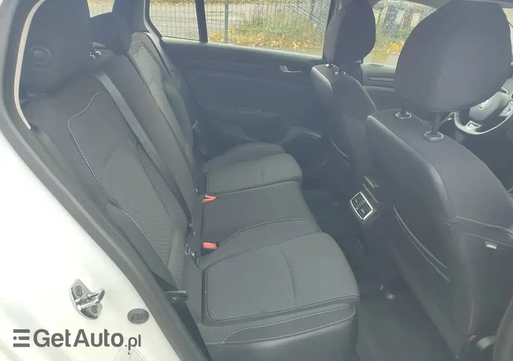 RENAULT Megane 1.5 Blue dCi Business