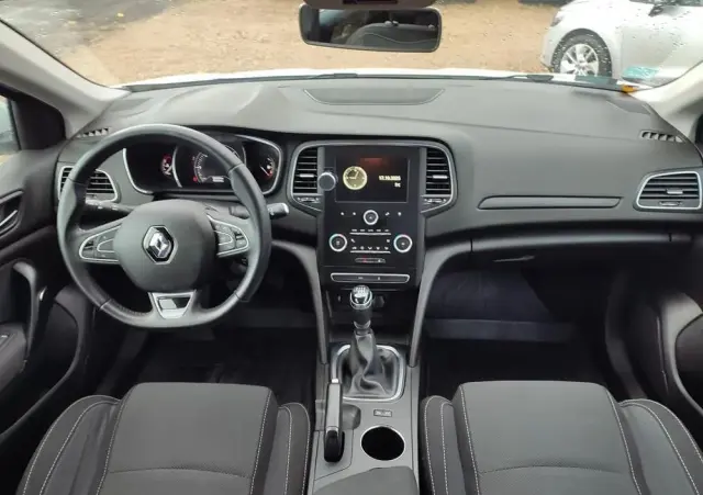 RENAULT Megane 1.5 Blue dCi Business