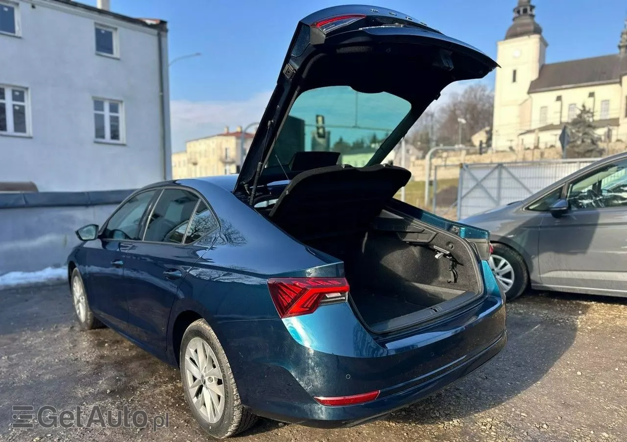 SKODA Octavia 1.5 TSI ACT Ambition