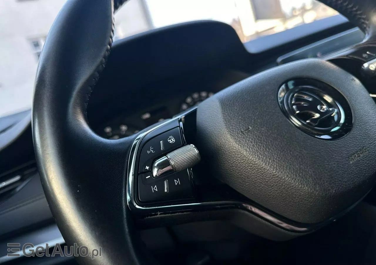 SKODA Octavia 1.5 TSI ACT Ambition