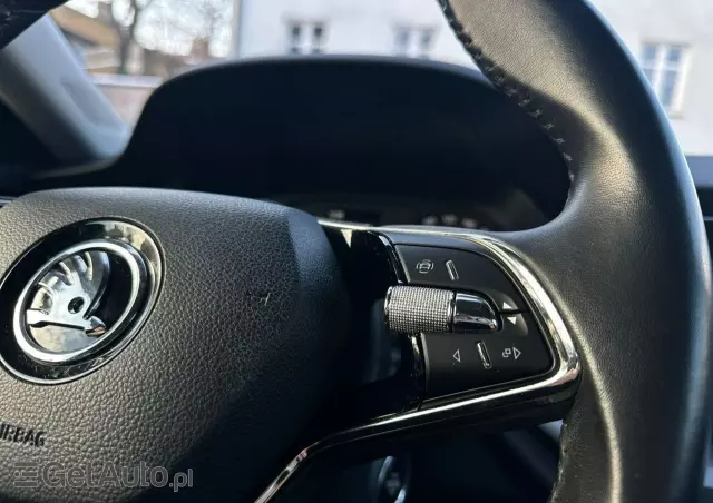 SKODA Octavia 1.5 TSI ACT Ambition