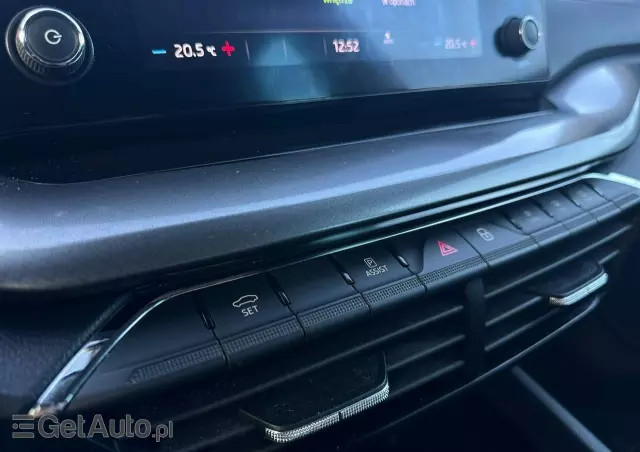 SKODA Octavia 1.5 TSI ACT Ambition