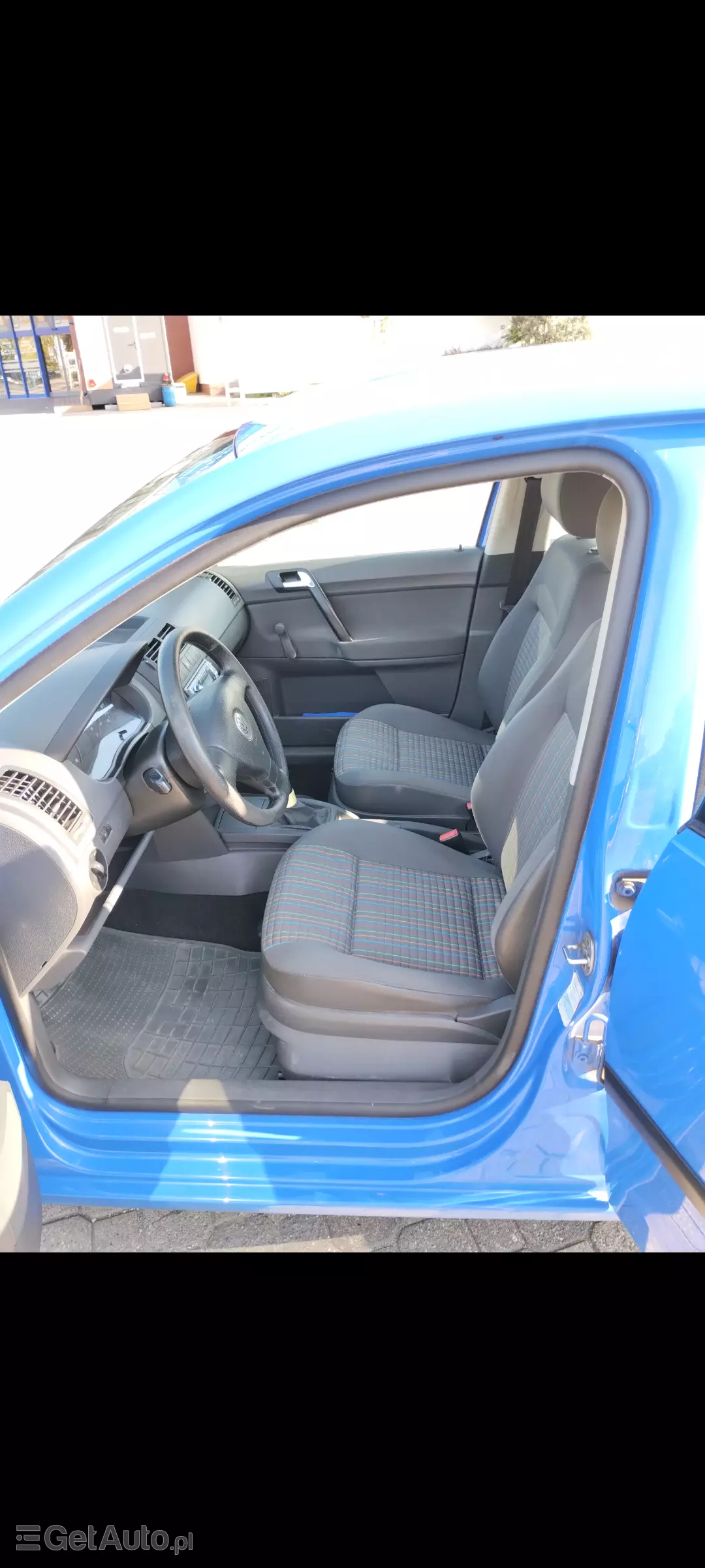 VOLKSWAGEN Polo Comfortline