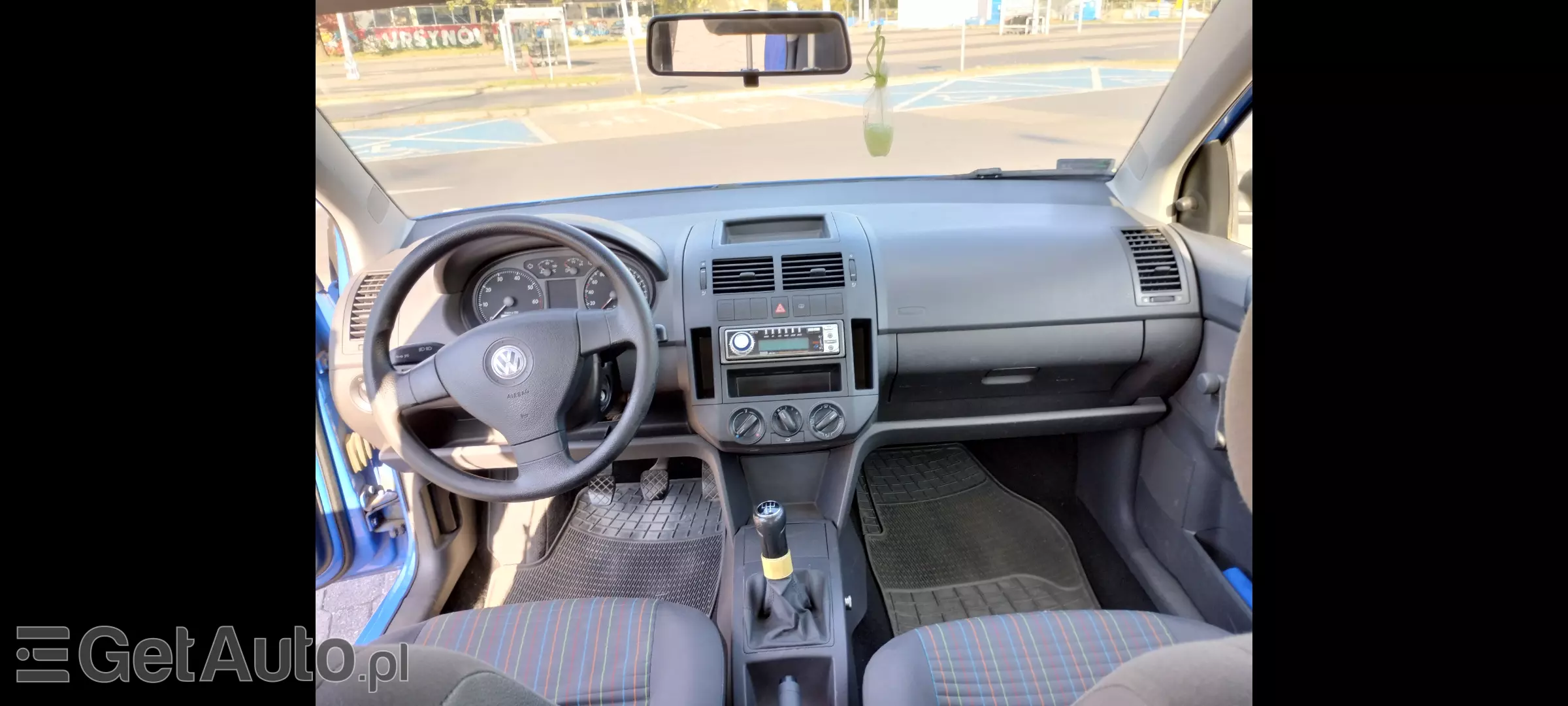VOLKSWAGEN Polo Comfortline