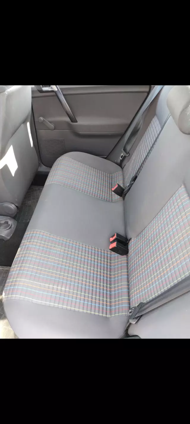 VOLKSWAGEN Polo Comfortline