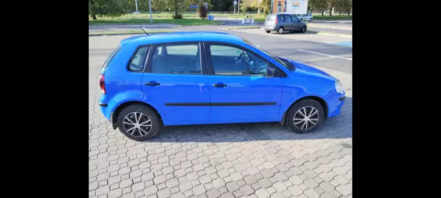 VOLKSWAGEN Polo Comfortline