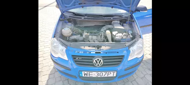 VOLKSWAGEN Polo Comfortline