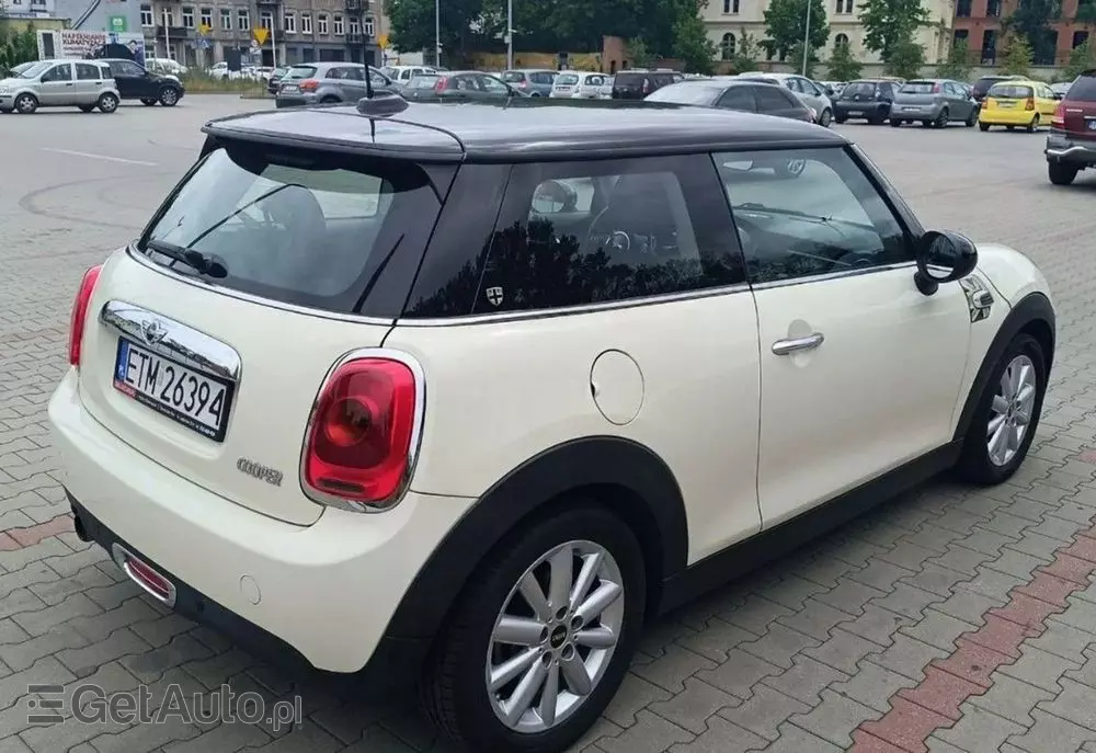 MINI Cooper Standard