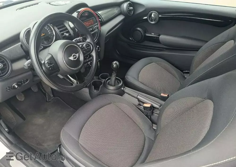 MINI Cooper Standard