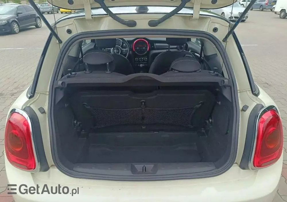 MINI Cooper Standard