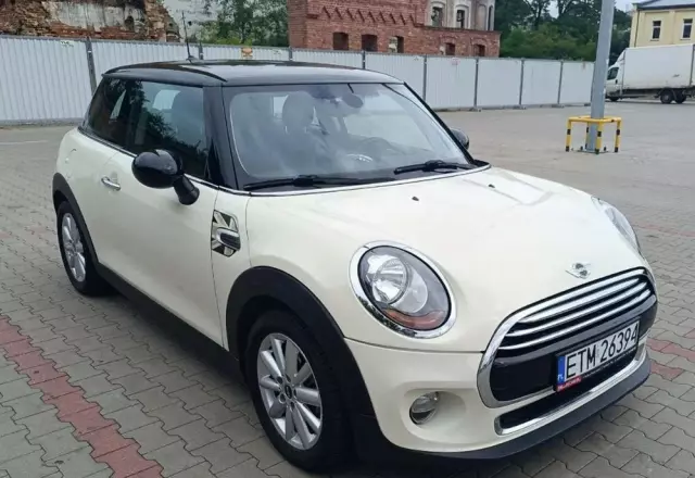 MINI Cooper Standard