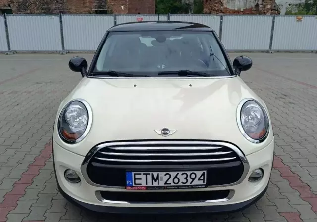 MINI Cooper Standard