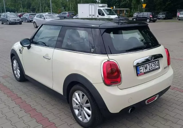 MINI Cooper Standard