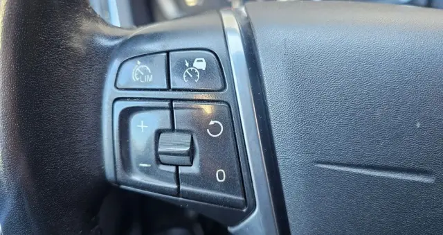 VOLVO V60 T5 Kinetic