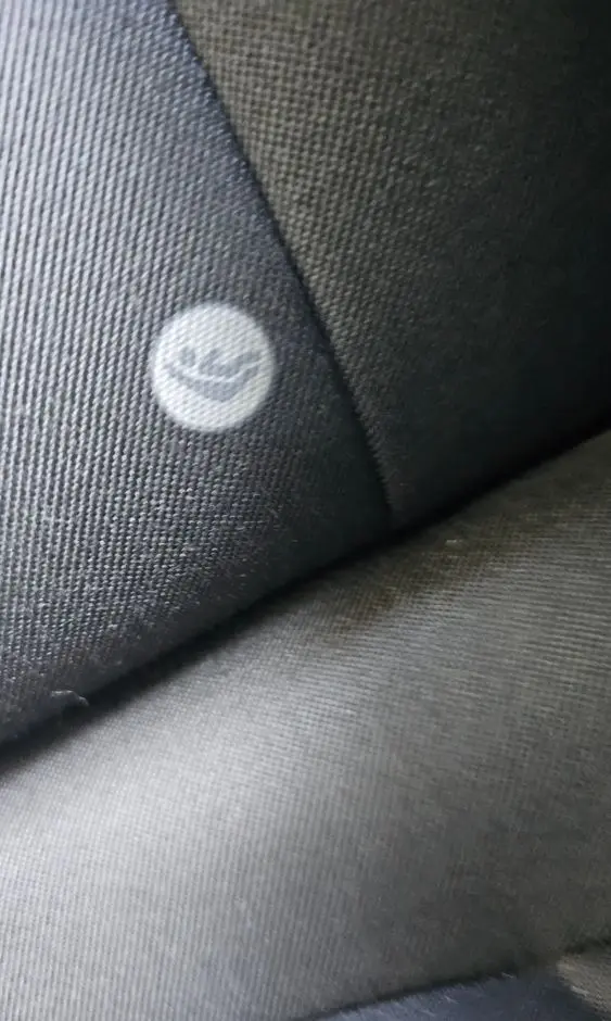 VOLVO V60 T5 Kinetic