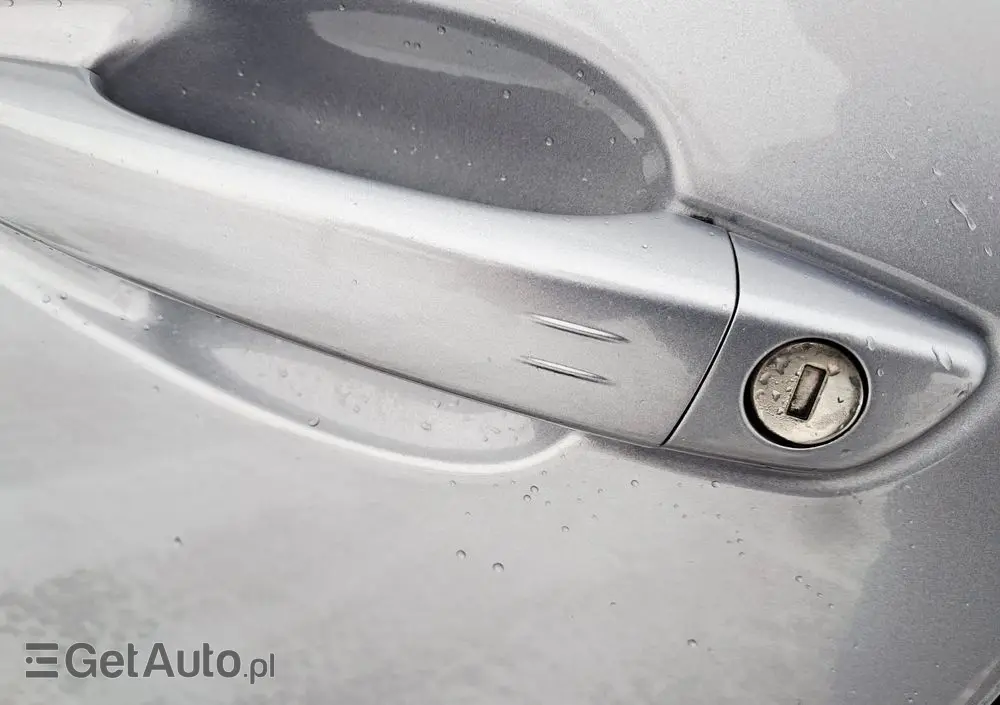 PEUGEOT 3008 BlueHDi 130 Stop & Start EAT8 Allure Business-Paket