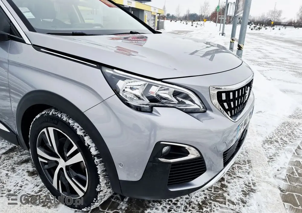 PEUGEOT 3008 BlueHDi 130 Stop & Start EAT8 Allure Business-Paket