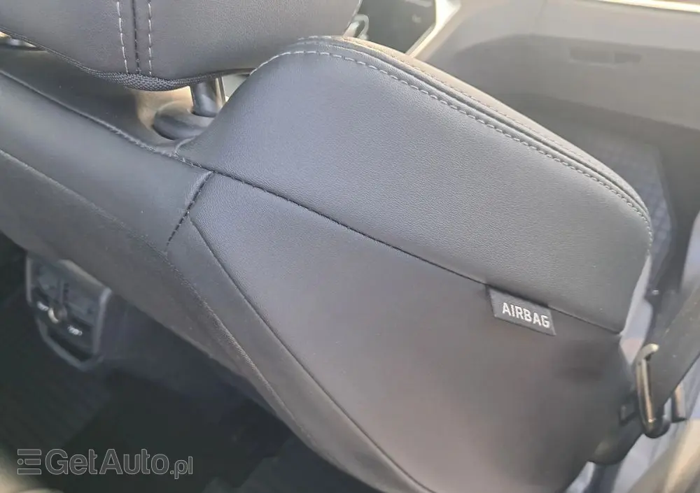 PEUGEOT 3008 BlueHDi 130 Stop & Start EAT8 Allure Business-Paket