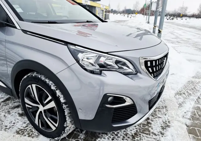 PEUGEOT 3008 BlueHDi 130 Stop & Start EAT8 Allure Business-Paket