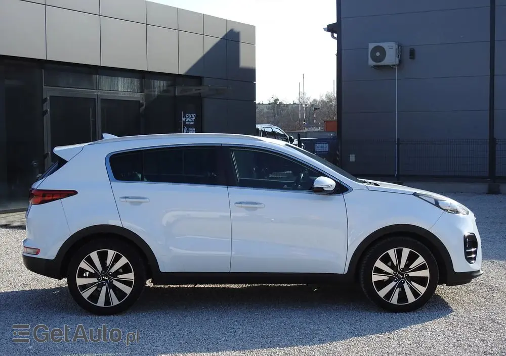 KIA Sportage 1.7 CRDI 2WD ISG Dream-Team Edition