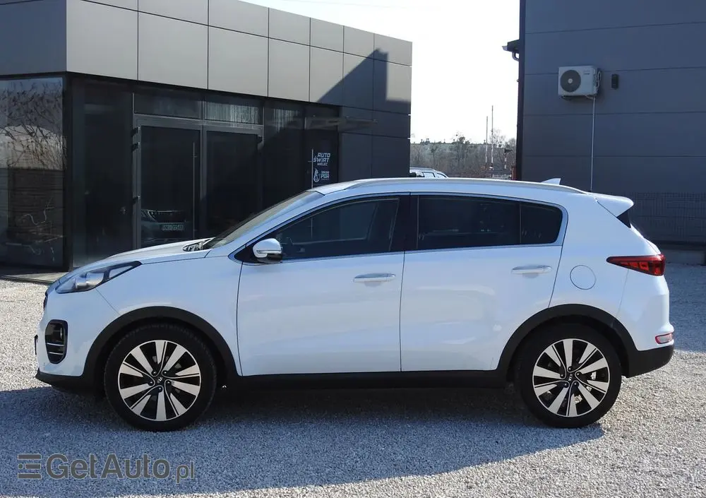 KIA Sportage 1.7 CRDI 2WD ISG Dream-Team Edition