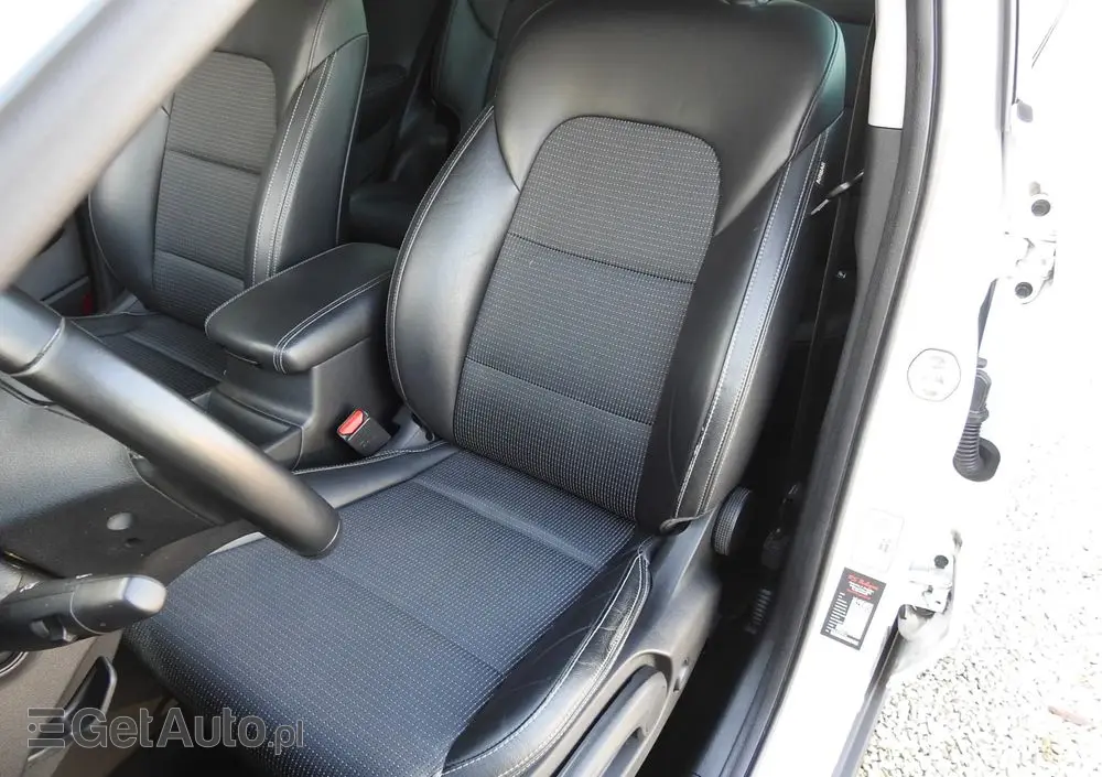 KIA Sportage 1.7 CRDI 2WD ISG Dream-Team Edition