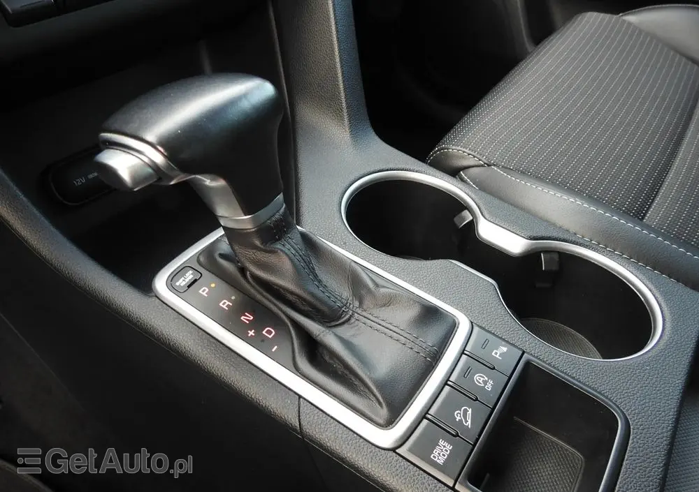 KIA Sportage 1.7 CRDI 2WD ISG Dream-Team Edition