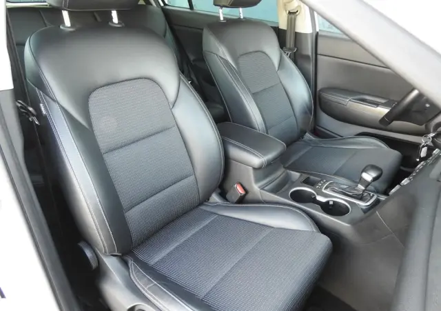 KIA Sportage 1.7 CRDI 2WD ISG Dream-Team Edition