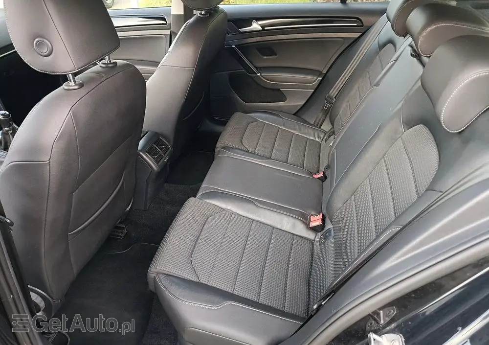 VOLKSWAGEN Golf 1.4 TSI BlueMotion Technology Highline