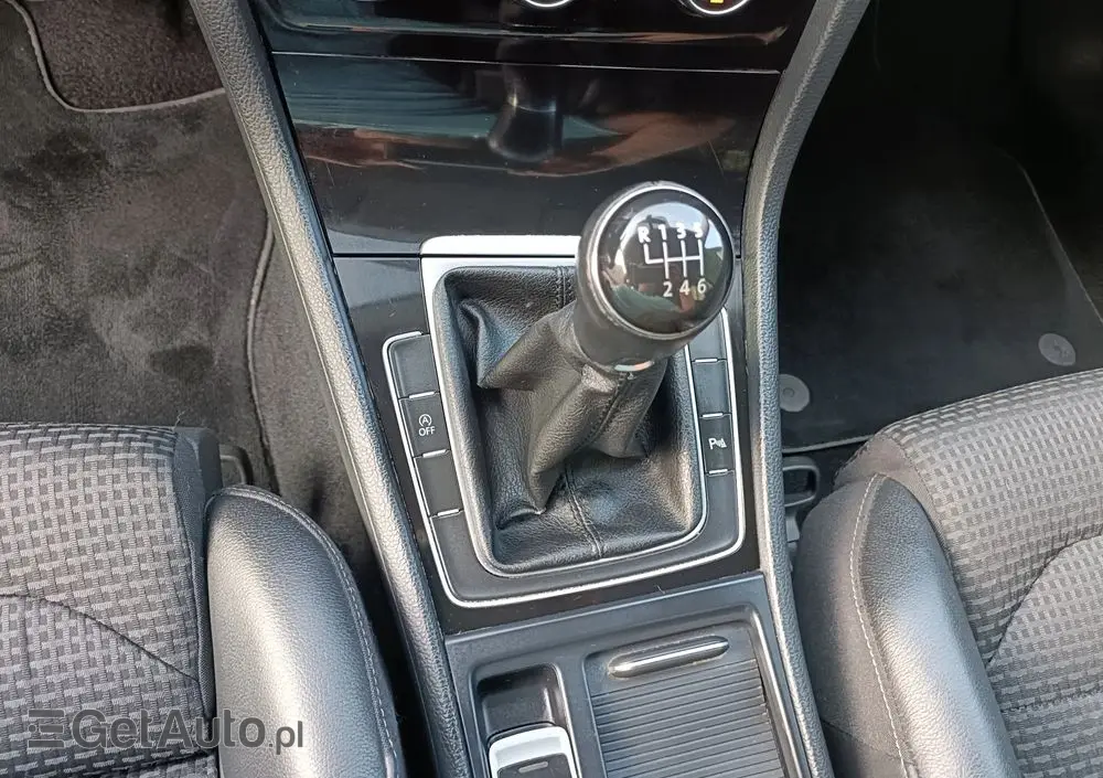 VOLKSWAGEN Golf 1.4 TSI BlueMotion Technology Highline
