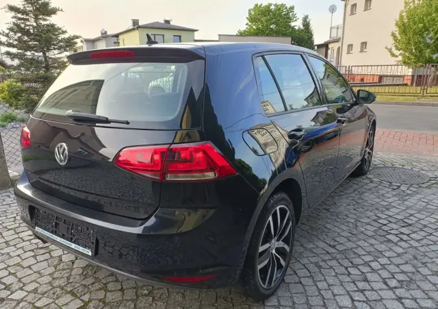 VOLKSWAGEN Golf 1.4 TSI BlueMotion Technology Highline