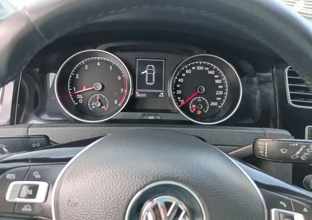 VOLKSWAGEN Golf 1.4 TSI BlueMotion Technology Highline