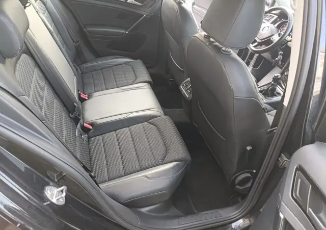 VOLKSWAGEN Golf 1.4 TSI BlueMotion Technology Highline