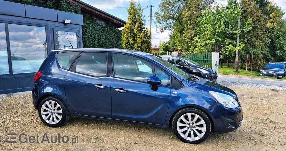 OPEL Meriva 1.4 T Cosmo