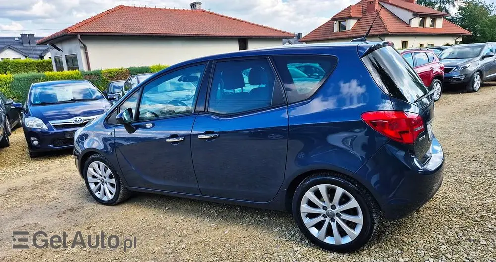 OPEL Meriva 1.4 T Cosmo